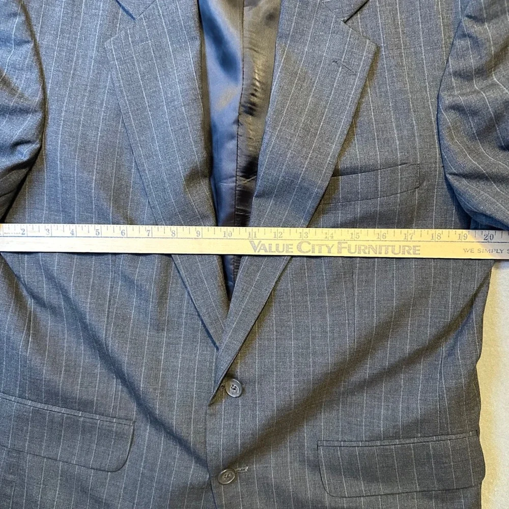Lands End Mens 42R Grey Pinstripe 100% Worsted Wool Two Button Blazer Sport Coat